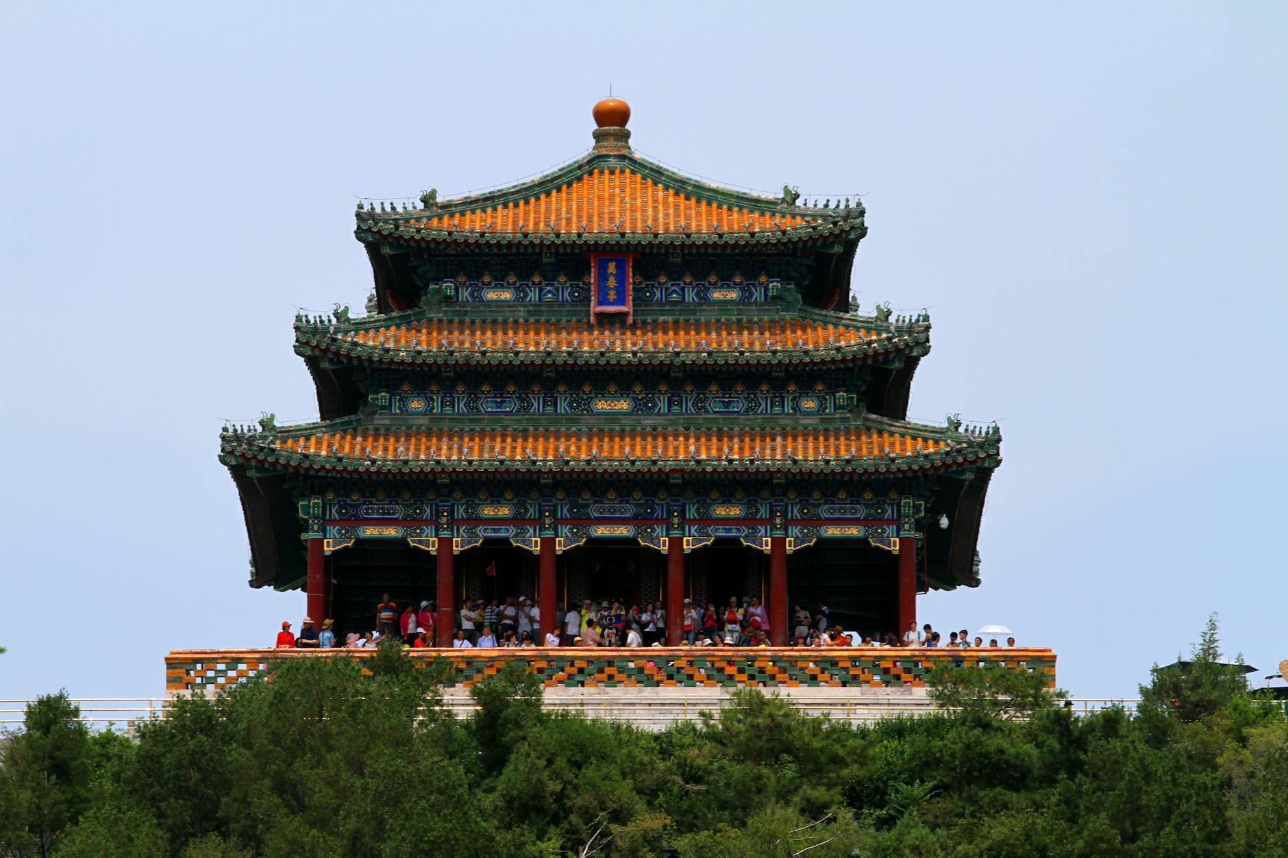 Beautiful view of the Temple of Heaven Pavilion in Beijing, showcasing traditional Chinese architecture.