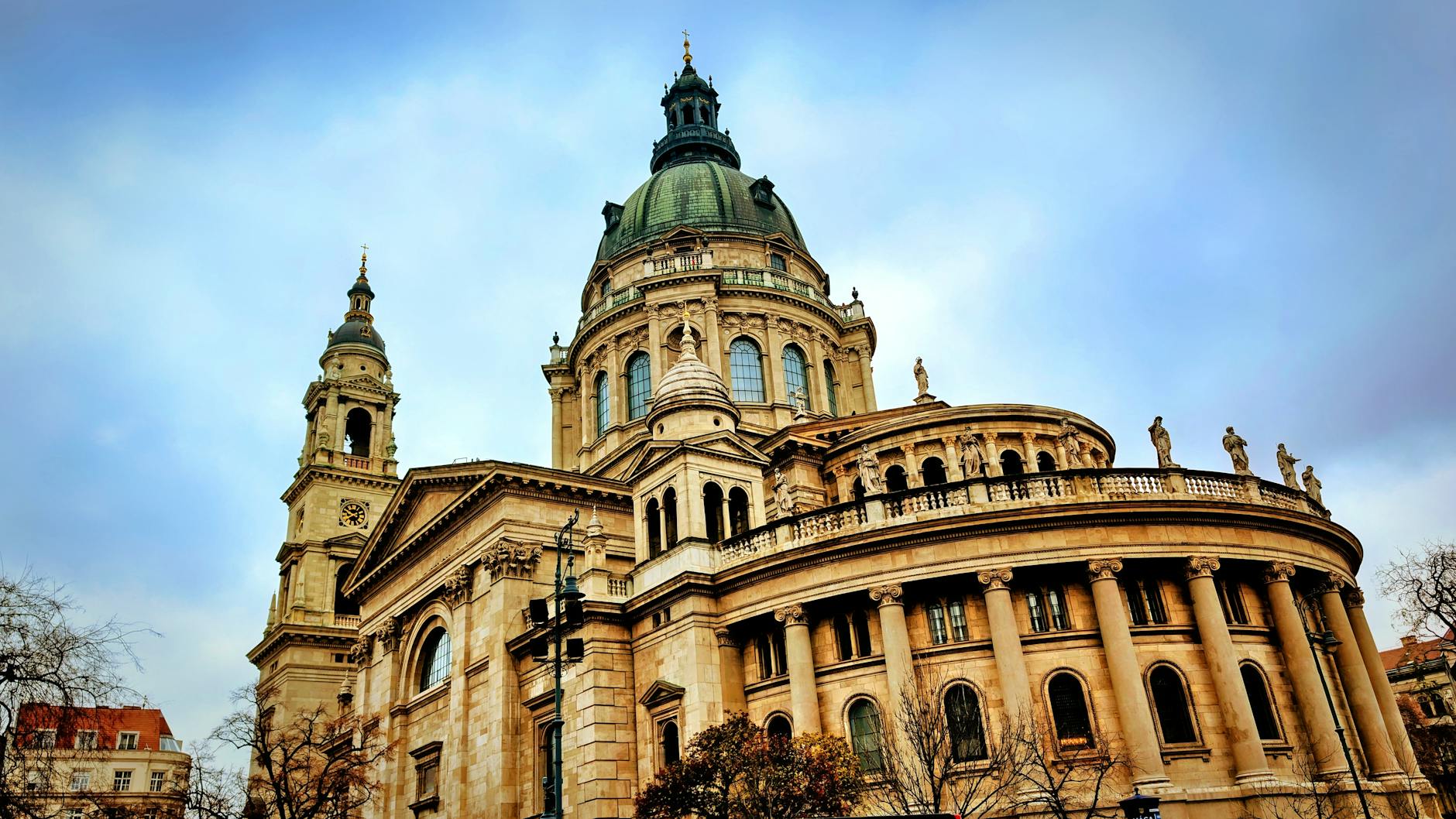 Magnificent view of St. Stephen's Basilica in Budapest, showcasing Hungarian architecture.