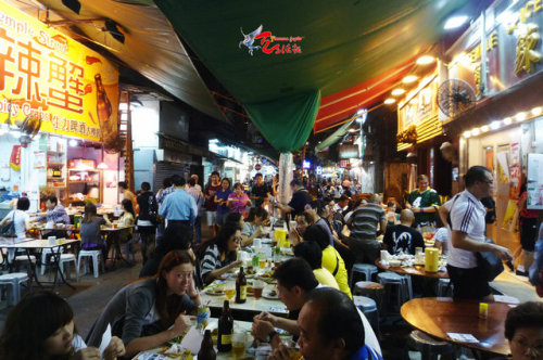 庙街夜市 实景照片