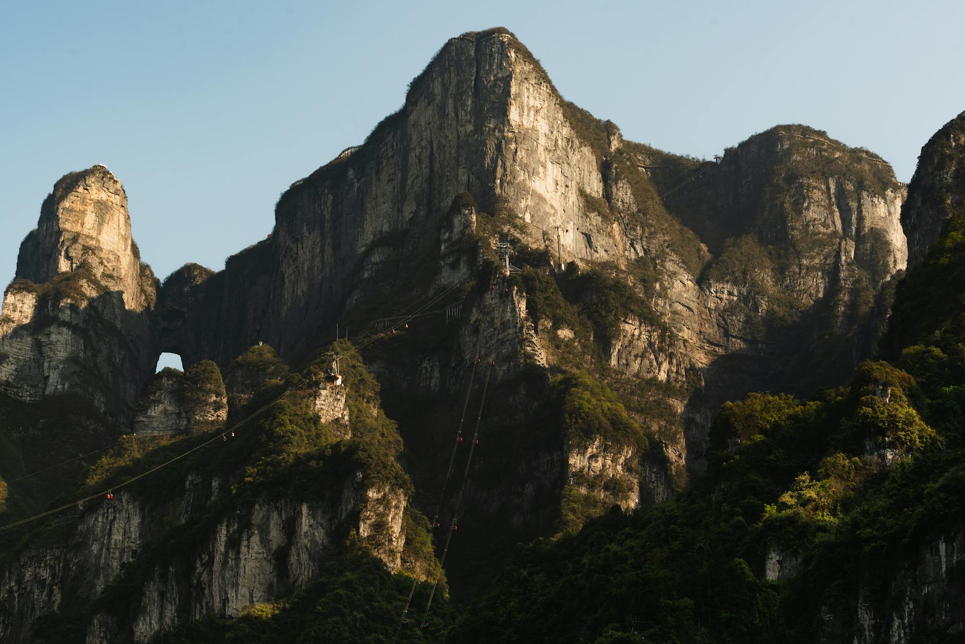 Tianmen Mountain (Heaven's Gate)