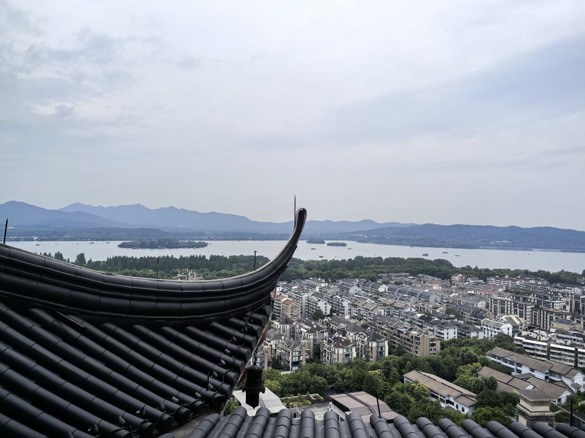 吴山广场 + 城隍阁 实景照片